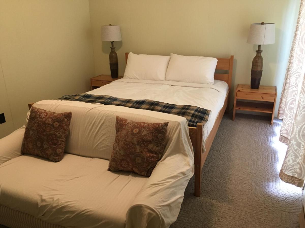 Ruth Lake Lodge Resort Forest Grove Esterno foto